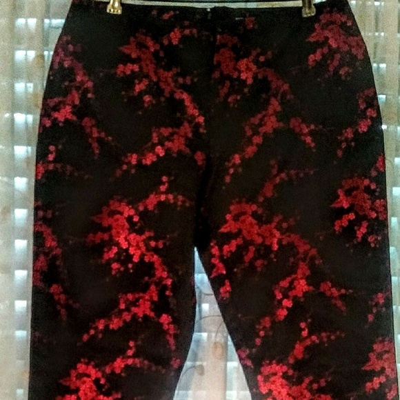 Black Taffeta Pants Red Floral - Picture 3 of 6